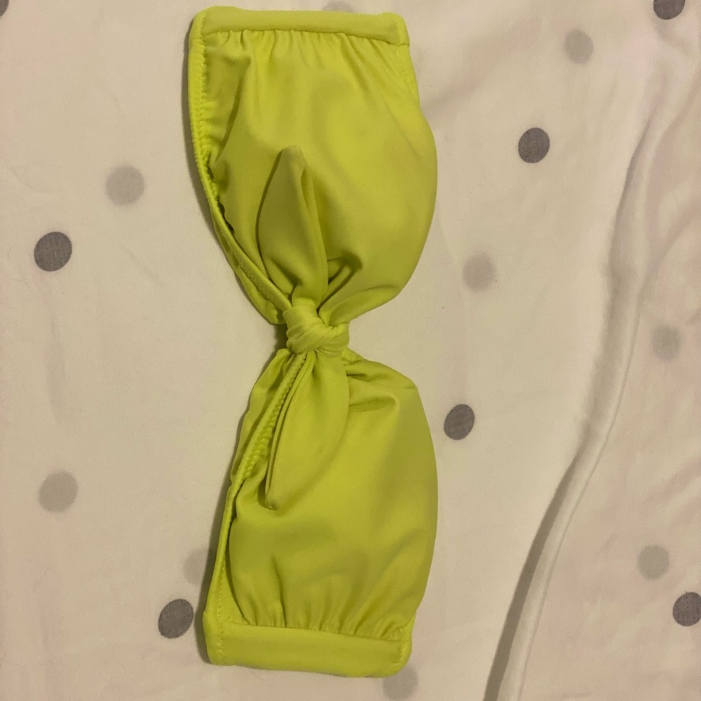 VS swim top lime green xs